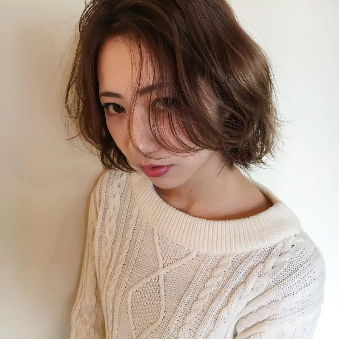 ショート カラー ボブ/顔周りレイヤー carlm:上川美幸のヘアスタイル
