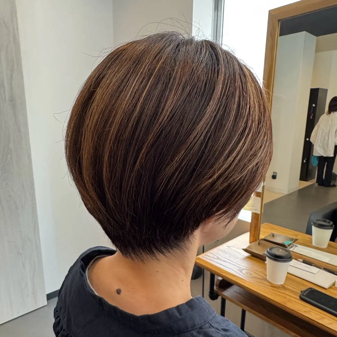 カラー ヘアカラー 中島 亜珠のヘアスタイル