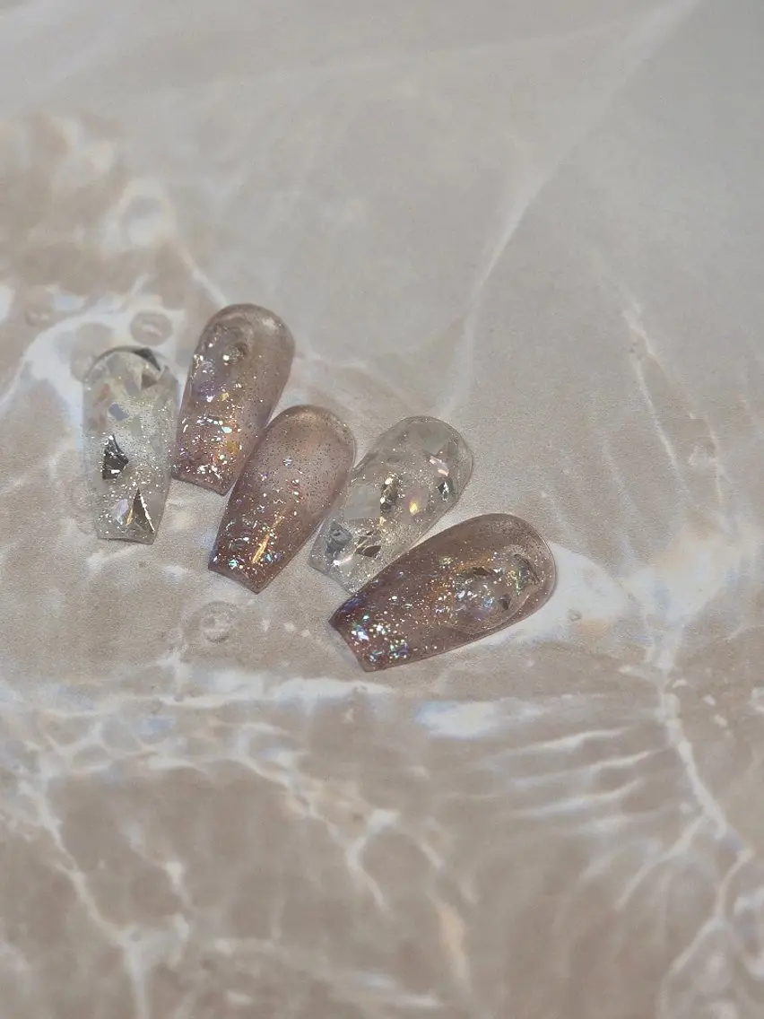 ネイル ハンドネイル Lady Nail Kiyokaのネイルデザイン
