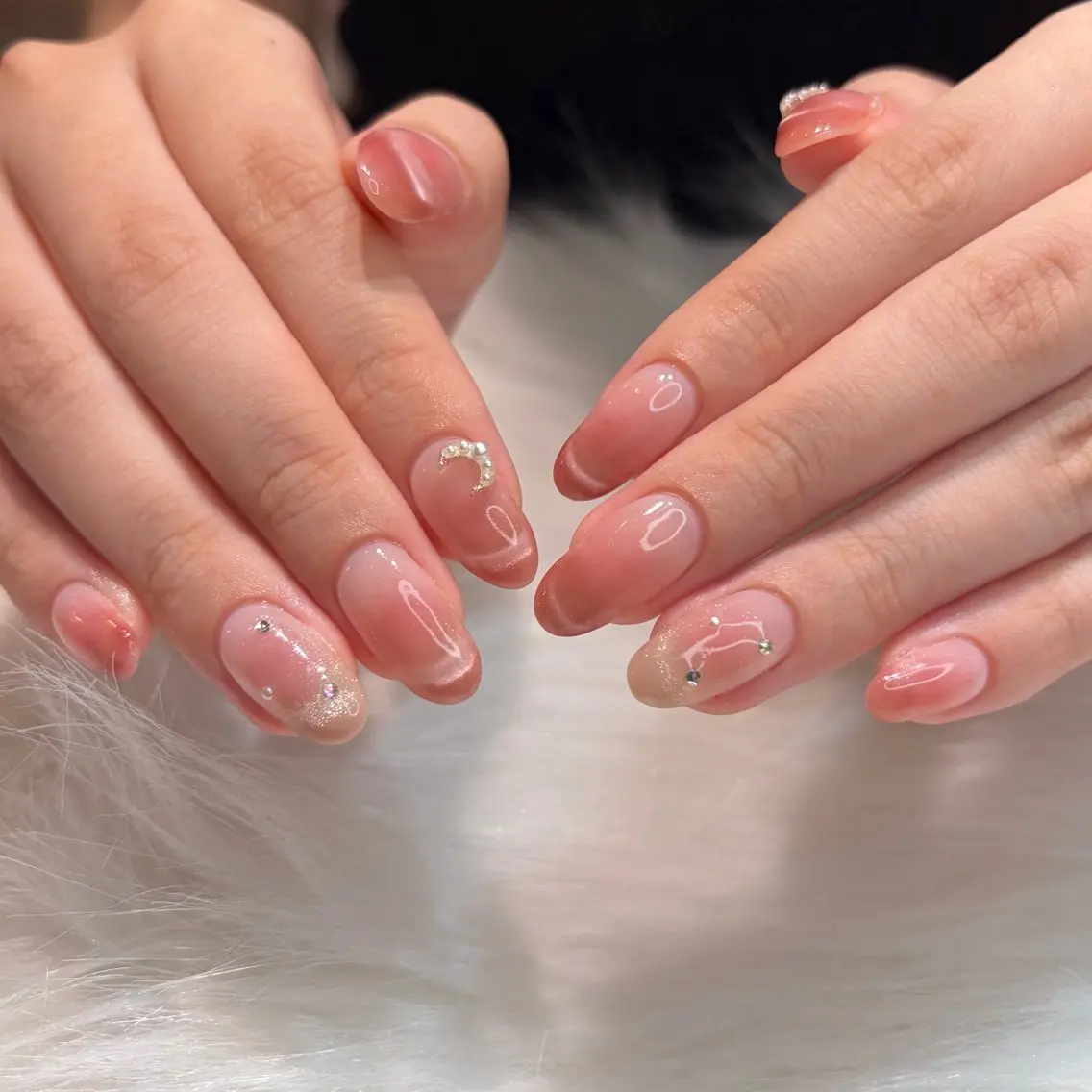 カラー ハンドネイル MEI 🍑 nail OAKのネイルデザイン