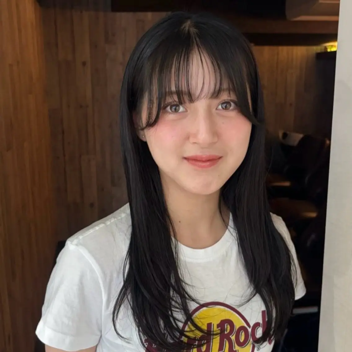 ロング カラー ヘアカラー 濱田 真尋のヘアスタイル