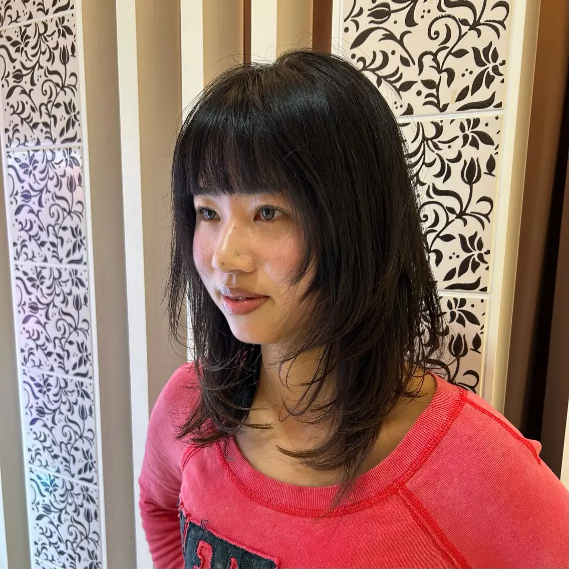 ミディアム ハッシュカット カット 髪質改善|レイヤー| 三宅星哉のヘアスタイル