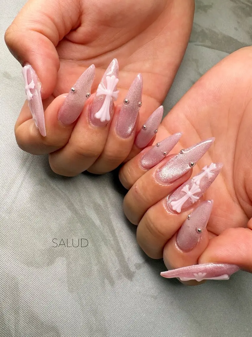 ハンドネイル Nail Salon SALUDのネイルデザイン