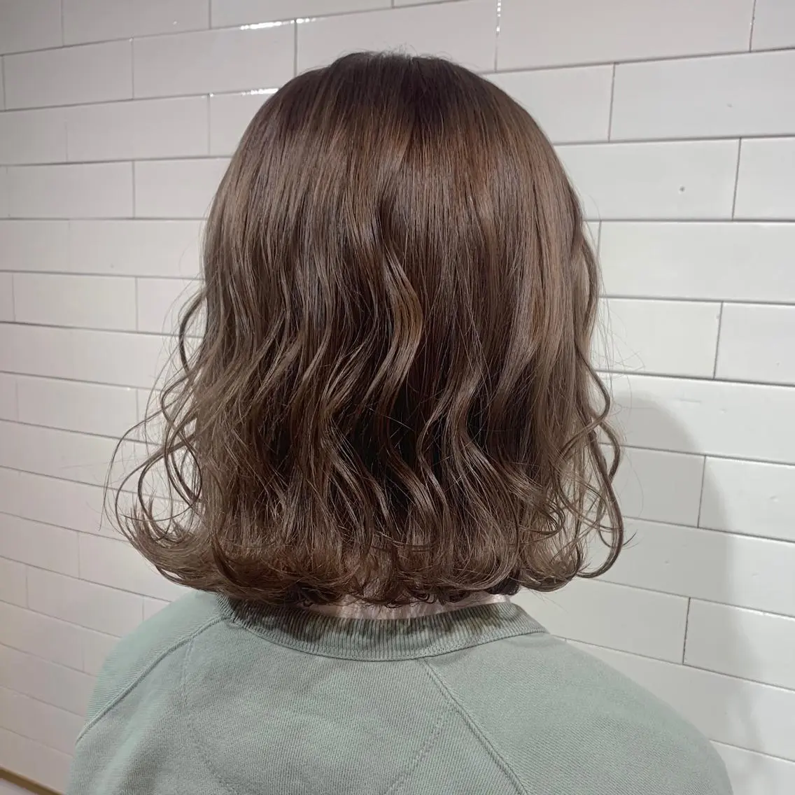 ミディアム カラー ヘアアレンジ ブリーチ ケアブリーチ 🦋レイヤーカット ミドリカワ🦋のヘアスタイル