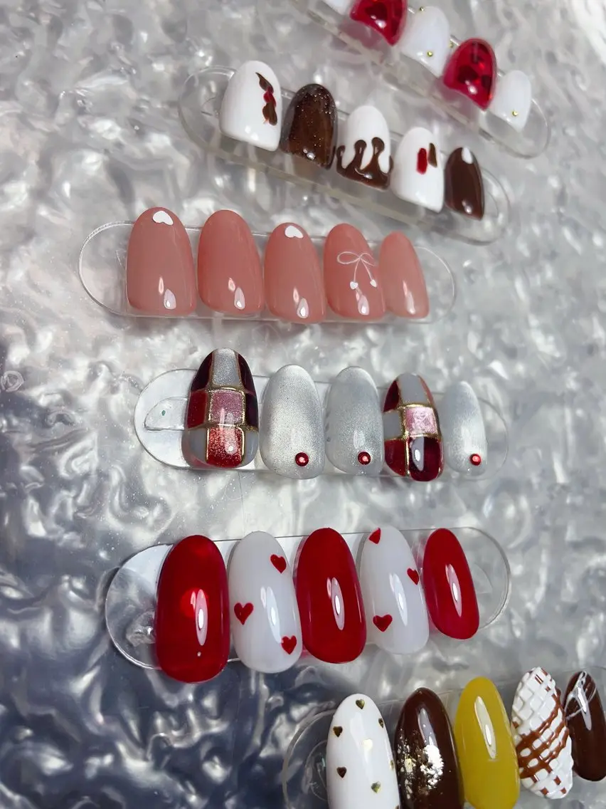 ネイル バレンタイン Ai Nailのネイルデザイン
