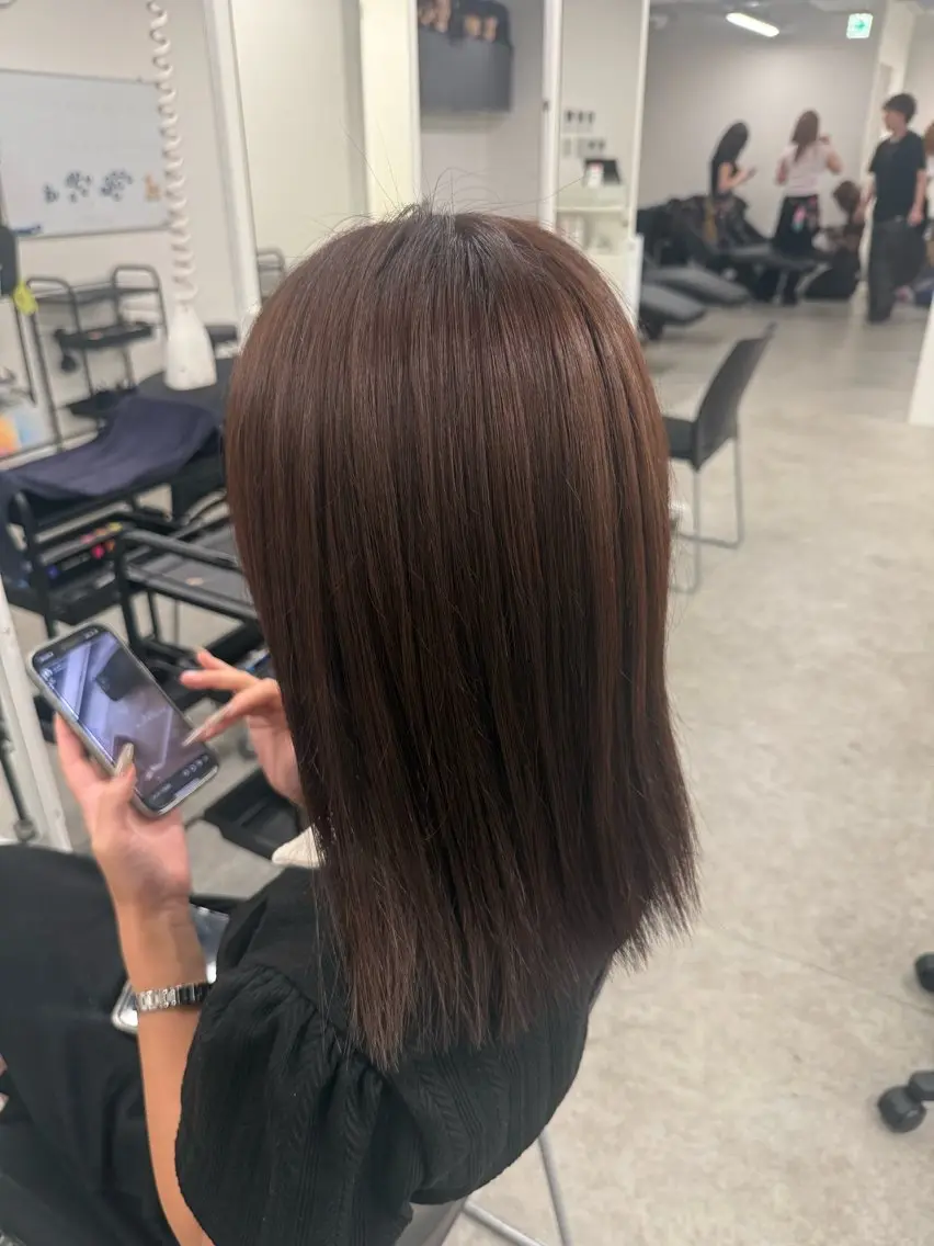 カラー chino /艶カラー🤍のヘアスタイル