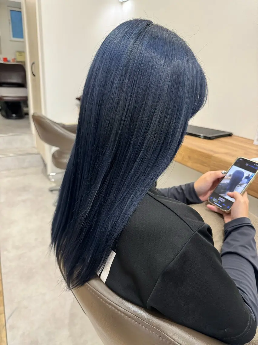 全頭ブリーチ＋オンカラー＋アルテマトリートメントの写真