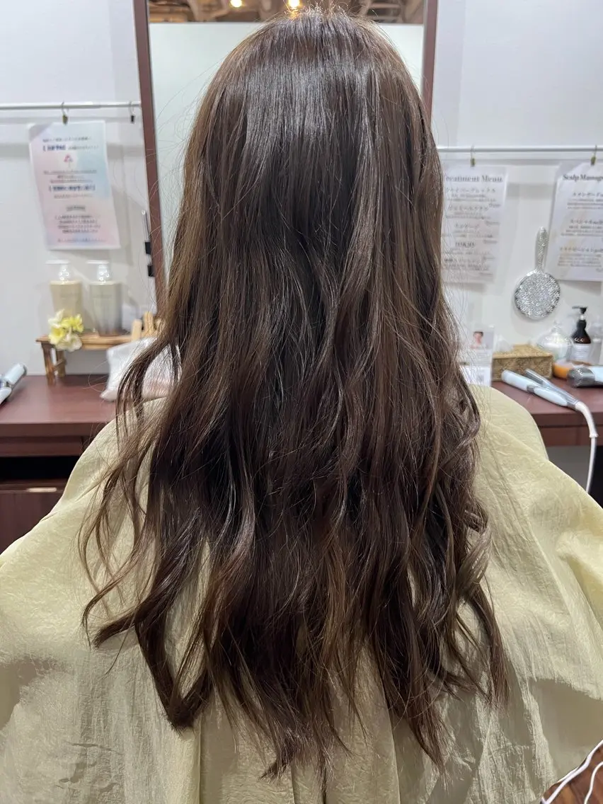 ロング カラー TELA HAIR 店長 塩田のヘアスタイル