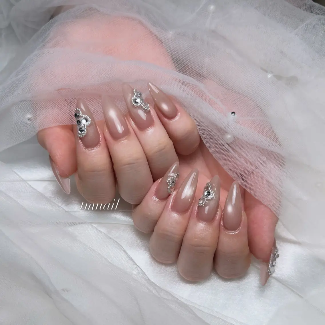 ロング 韓国風ヘア ハンドネイル 💅Tmnail Misoraのネイルデザイン