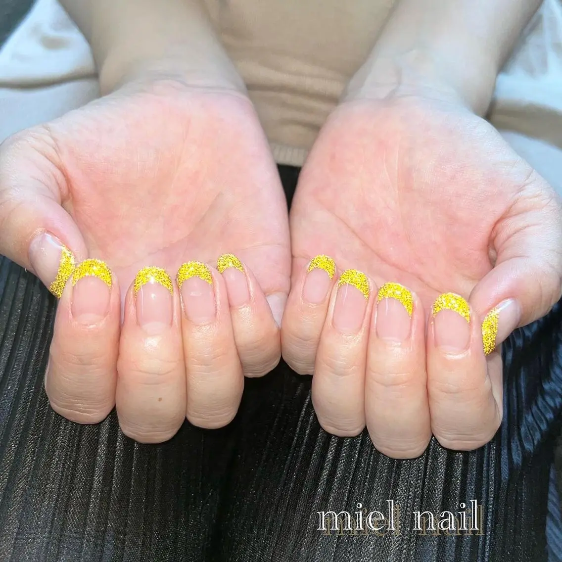 ネイル フラッシュネイル フレンチネイル ラメ(グリッター) シンプルネイル 夏ネイル ハンドネイル miel nailのネイルデザイン
