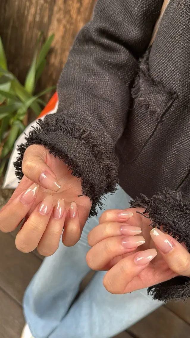 ネイル フラッシュネイル フラッシュマグ フットネイル フレンチネイル 韓国ネイル ハンドネイル SAKU nail 作島茜のネイルデザイン