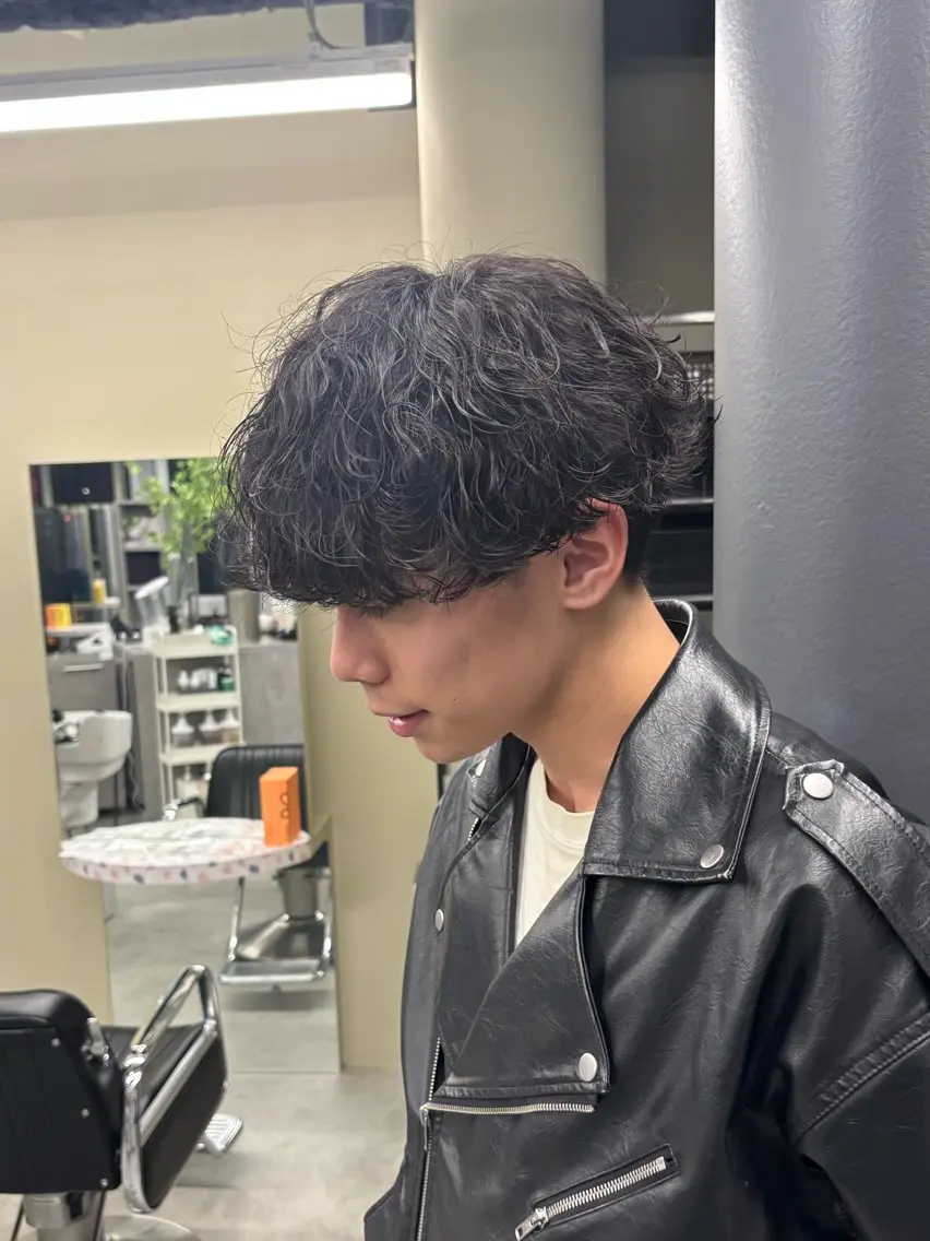 🌀メンズカット＋パーマ(波巻き、ツイスパ)🌀の写真