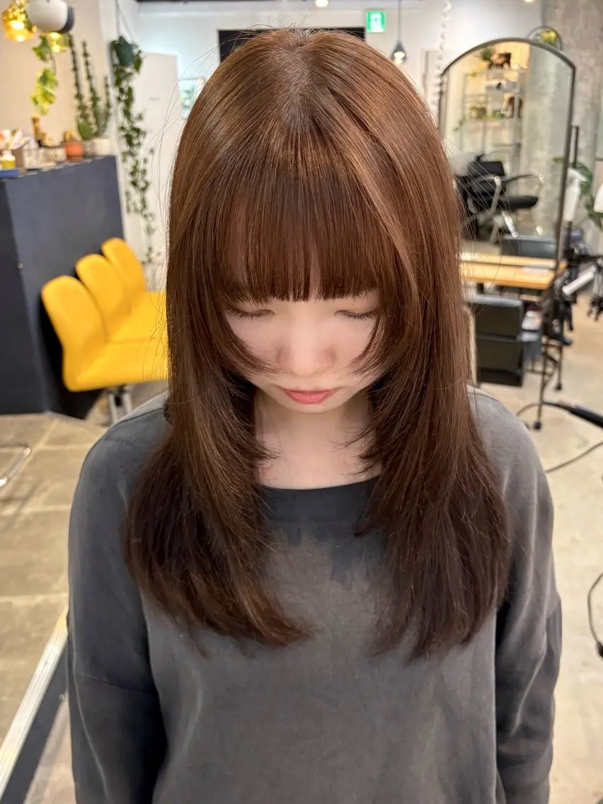 ロング カラー アッシュ ブリーチ ボルドーカラー ブラウンカラー 透明感カラー カット ヘアカラー トリートメント 暖色系特化さくら /福岡天神/レイヤーのヘアスタイル