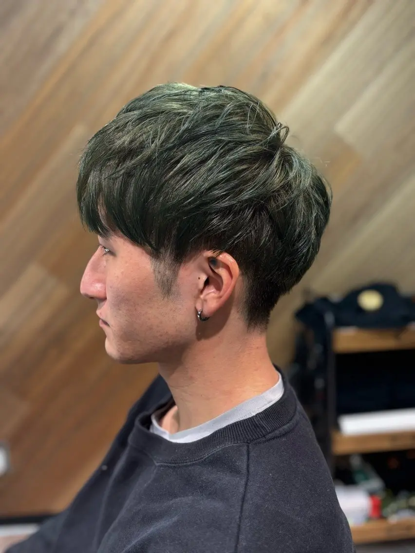 ショート メンズ メンズブリーチ ヘアカラー トリートメント Nao (ナォ)のヘアスタイル