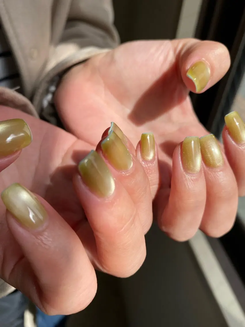 ネイル 成人式 フレンチネイル ジェルネイル ガーリー マグネットネイル ハンドネイル 草加ニュアンスネイル 🌚hersのネイルデザイン