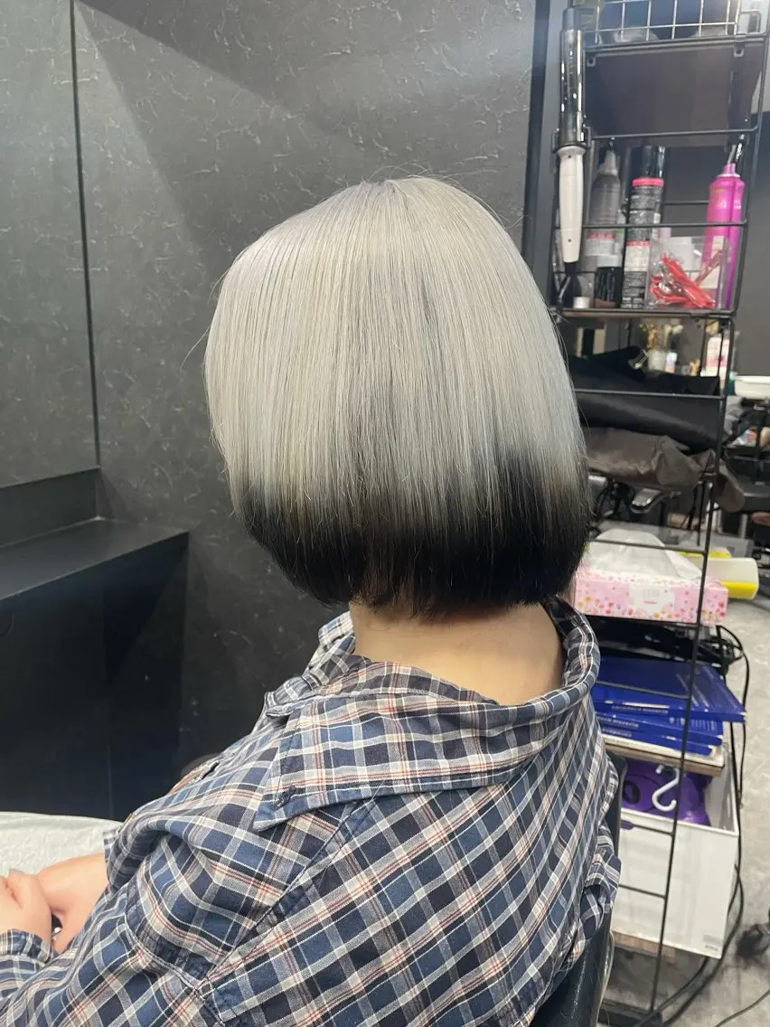 ショート ヘアカラー トリートメント ハイトーン/町田 🫧HANSONのヘアスタイル