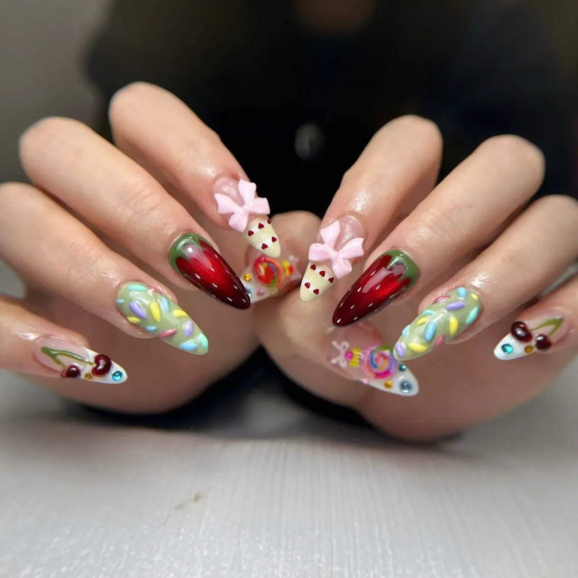 ネイル オーロラネイル 長さ出し フラッシュネイル フレンチネイル ジェルネイル Michi Nail Staffのネイルデザイン