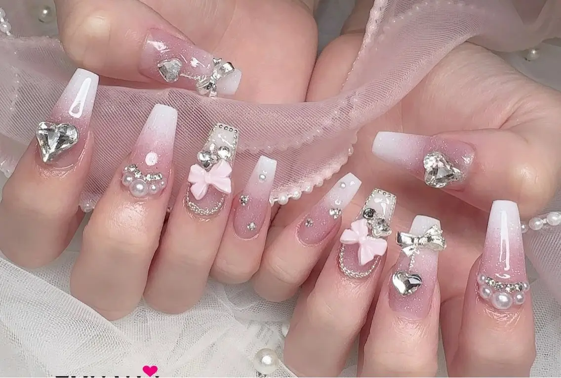 ネイル アートネイル 韓国ネイル 持ち込み ワンホンネイル ハンドネイル Lenie Nail Salonのネイルデザイン