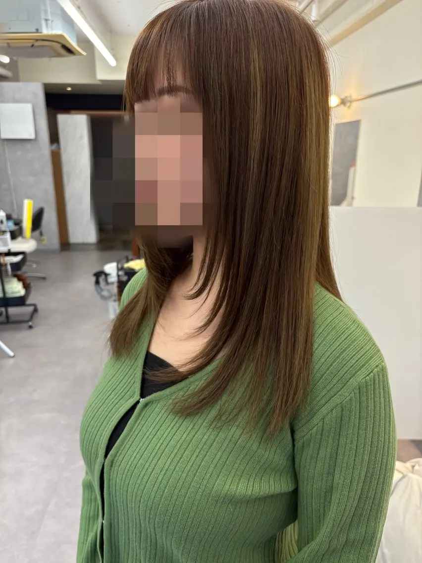セミロング レイヤーカット カット y2k/ウルフ/ 個性派カラーkiraのヘアスタイル