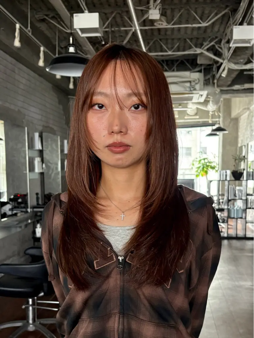 ロング カラー カット ヘアカラー トリートメント レイヤーカット🎀 NANAHAのヘアスタイル