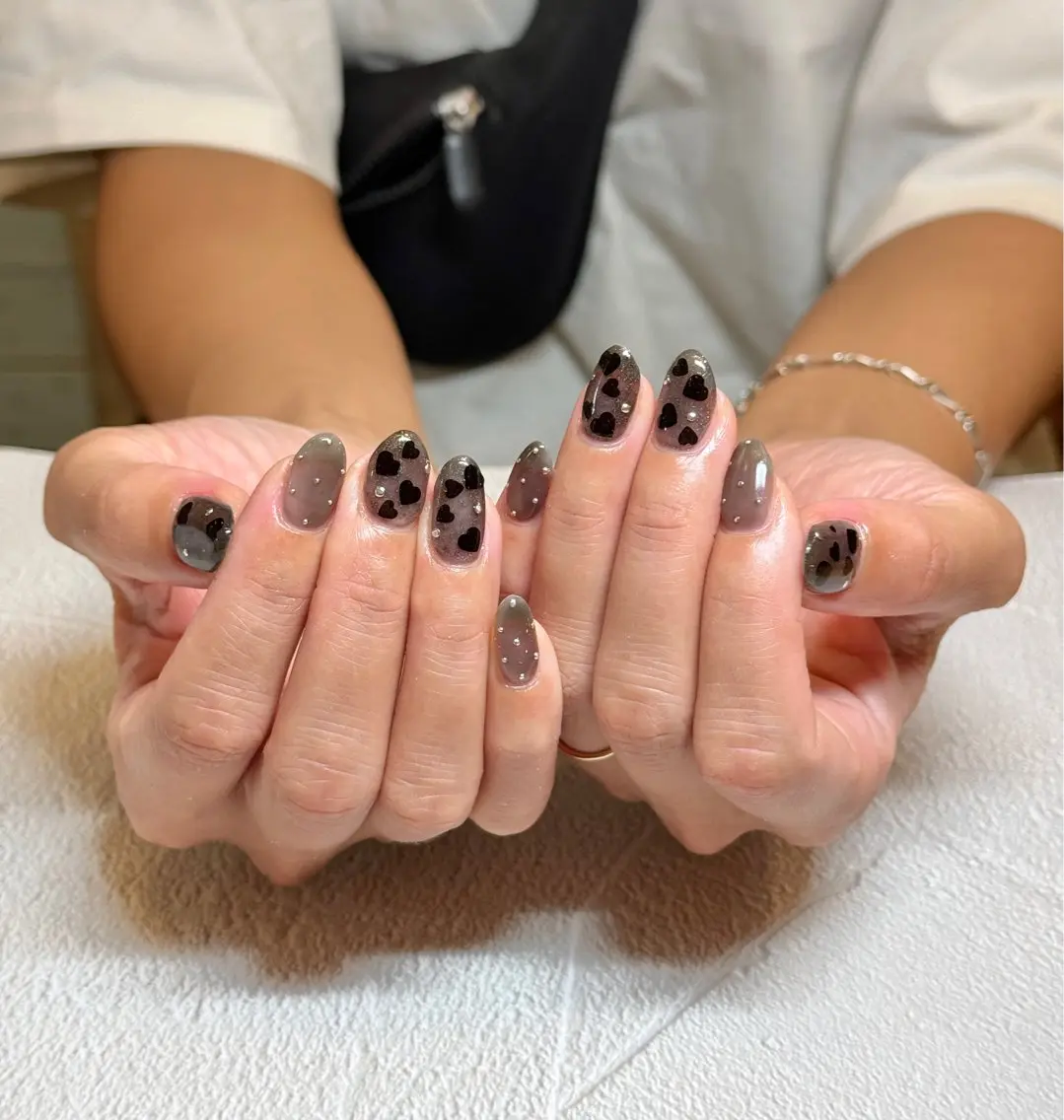 ネイル シンプルネイル Nail Rea 🫧ayaka🫧のネイルデザイン