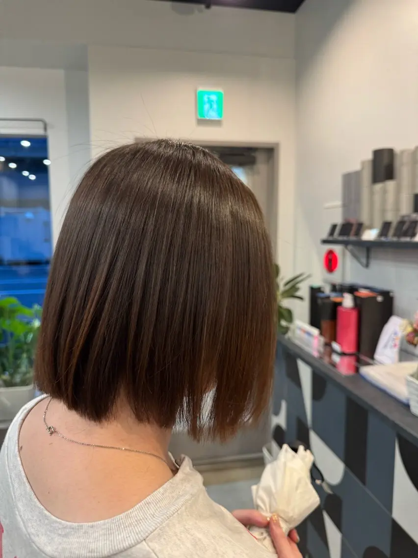 ショート 切りっぱなしボブ ボブ 髪質改善 トリートメント カット トリートメント dog star 関 海斗のヘアスタイル