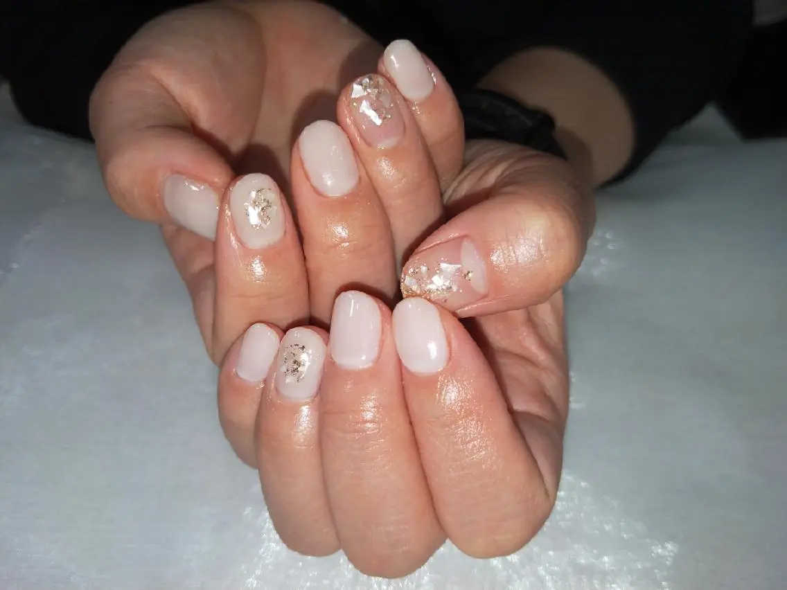 ネイル ハンドネイル ハンドケア はばすみれ🎀ﾈｲﾙ 光ﾌｪｲｼｬﾙ ﾍｱのネイルデザイン