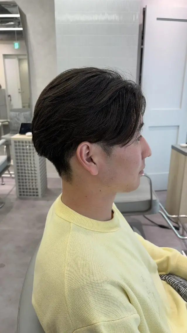 メンズ 井上 日菜子のヘアスタイル