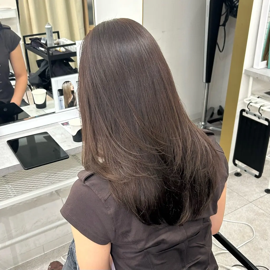 ロング ヘアカラー トリートメント うる艶カラー🐈 Nao🩵のヘアスタイル