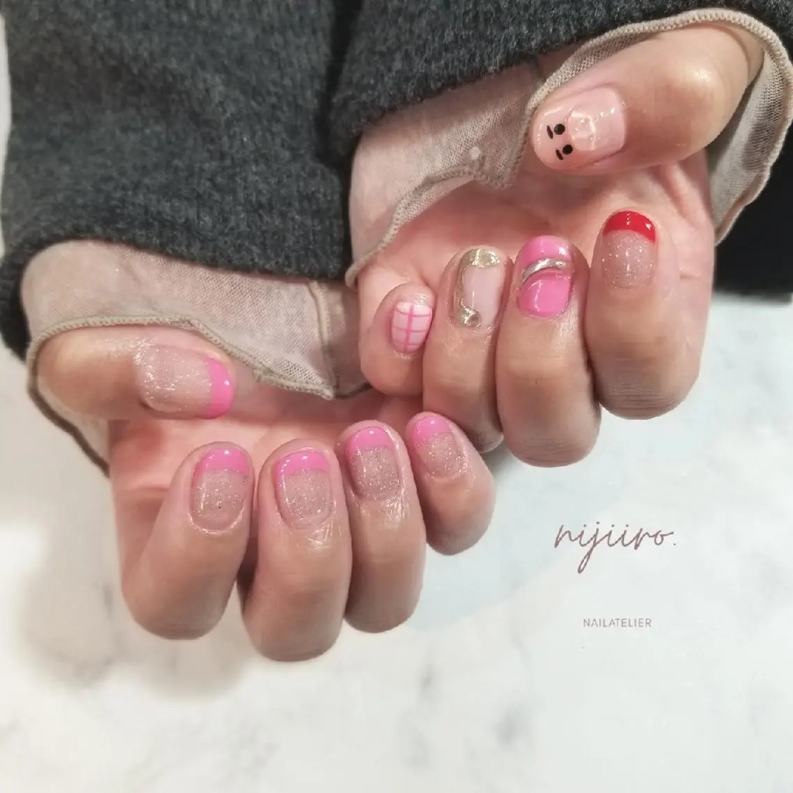 ネイル ハンドネイル nijiiro🌈 サトウのネイルデザイン