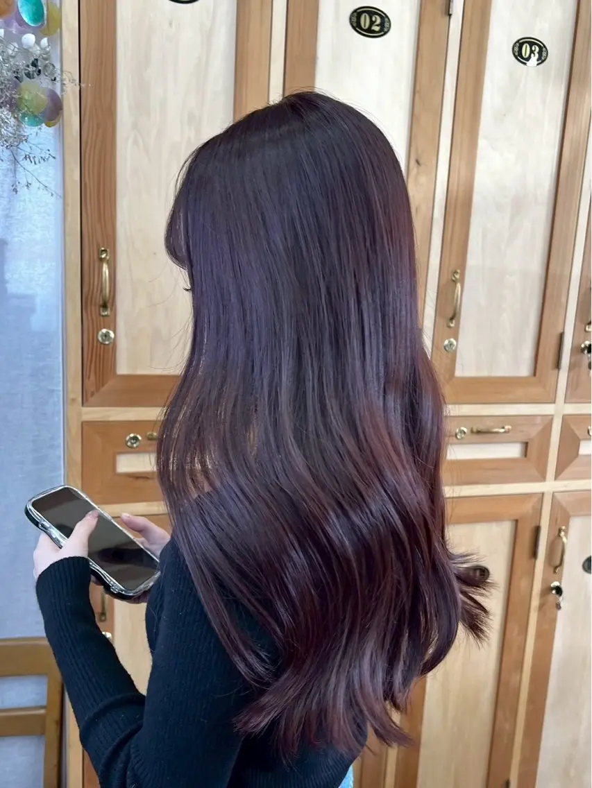 ロング ヘアカラー LOMARLIE / yunaのヘアスタイル