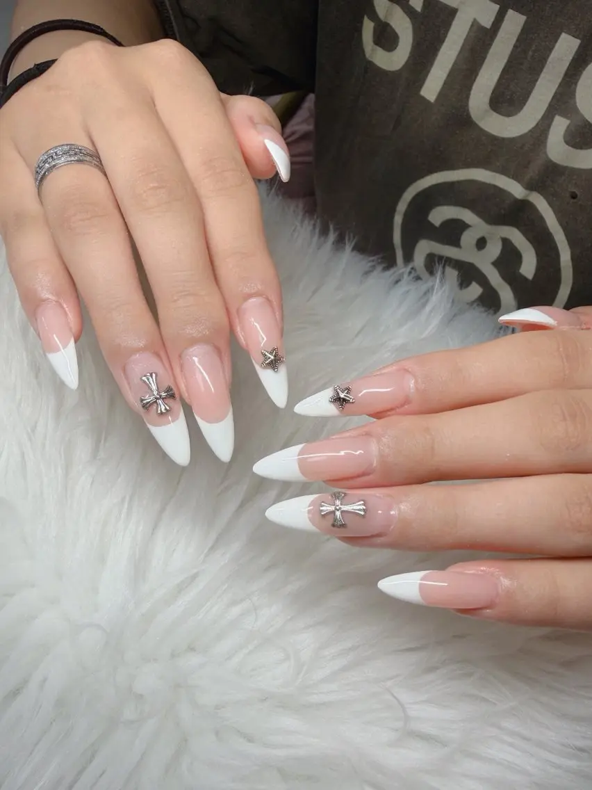 ネイル Lee Nailsのネイルデザイン
