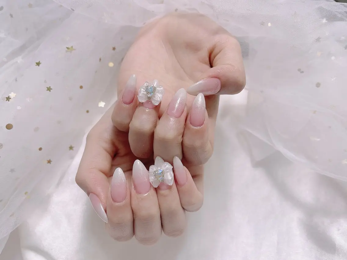 ネイル ジョリ kasumi🌹💅のネイルデザイン