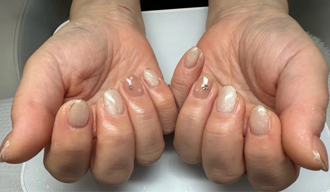 ネイル ハンドネイル AOAQUA SHIORIのネイルデザイン