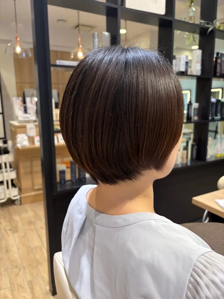 ショート ボブ ショートヘア 梅沢 優羽のヘアスタイル