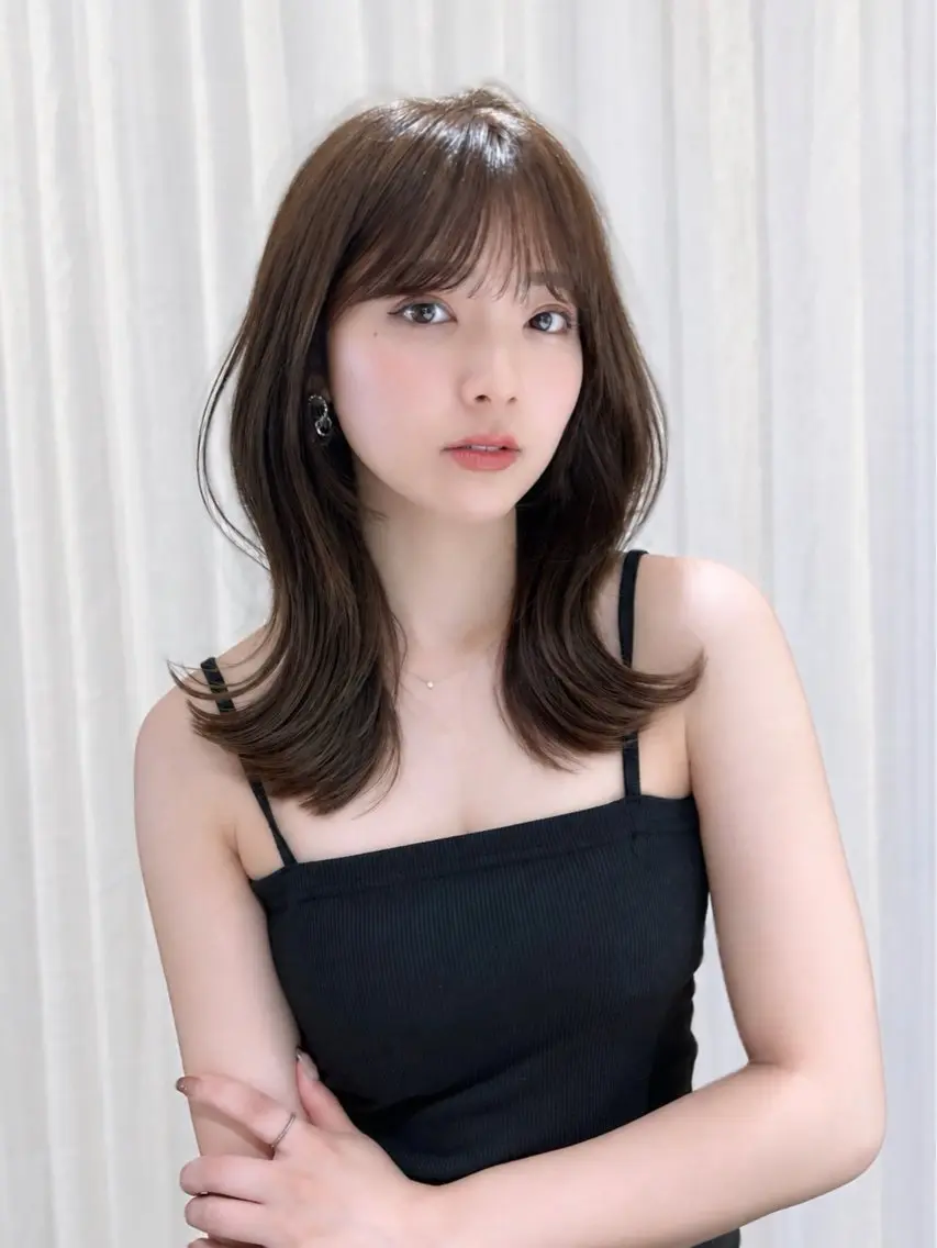 ミディアム カラー 顔周りカット 似合わせカット 小顔カット カット ヘアカラー トリートメント 骨格別小顔カット/ 顔周りカット/金井のヘアスタイル
