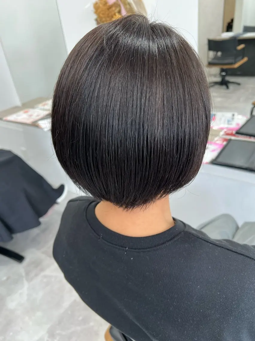 ショート アッシュ 透明感/レイヤー💎 髪質改善/希美のヘアスタイル