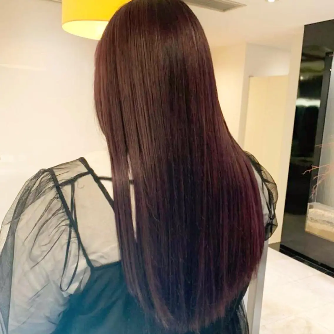 ロング 南 妃那のヘアスタイル