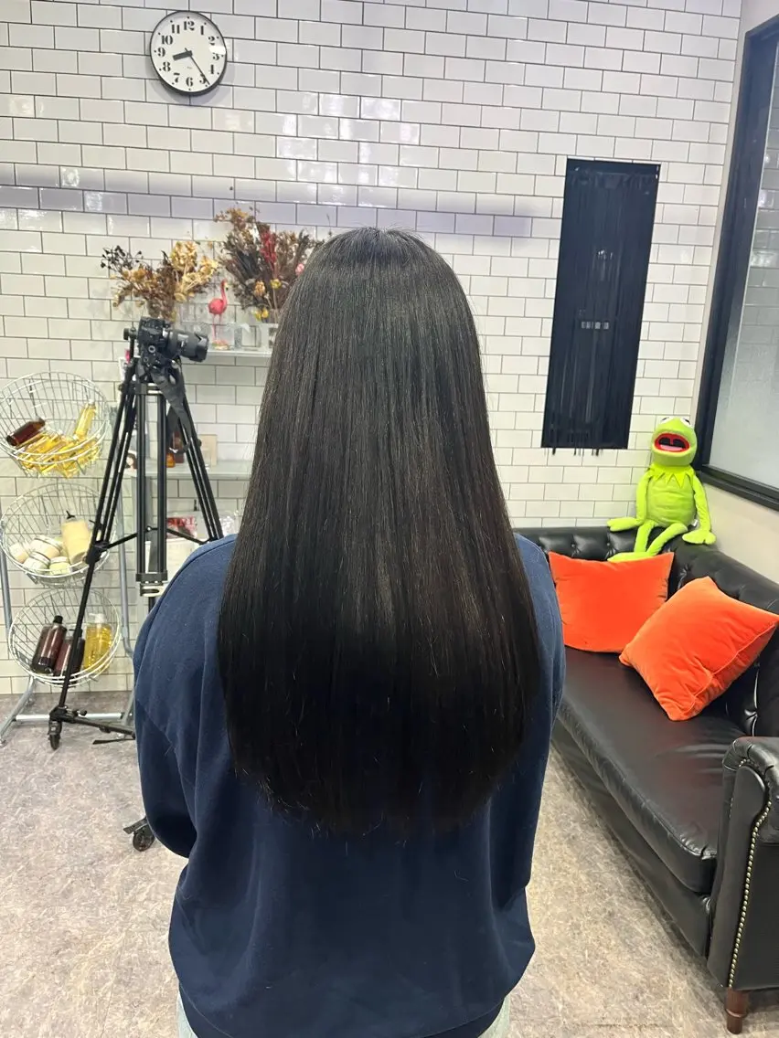 ロング カット 友滝 真菜美のヘアスタイル