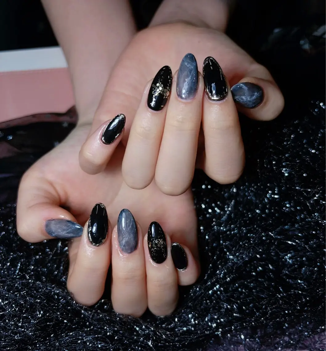 ネイル 成人式 フラッシュネイル フレンチネイル ジェルネイル グラデーション ハンドネイル 😍Yumi❤️ 💅Nail💅のネイルデザイン
