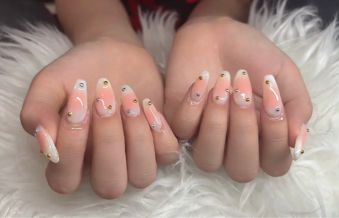 ネイル フレンチネイル グラデーション 韓国ネイル マグネットネイル ニュアンスネイル ハンドネイル nail mayのネイルデザイン