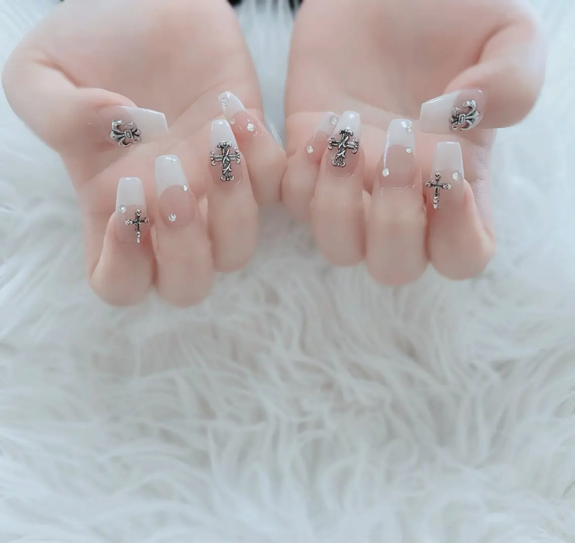 ネイル ESPOIR Ｎのネイルデザイン