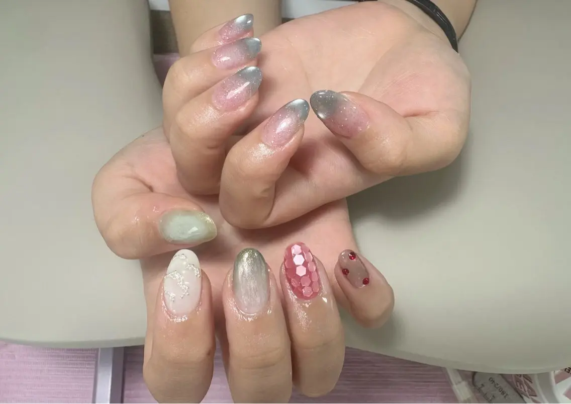 ネイル ハンドネイル ハンドケア Shiori Nailのネイルデザイン