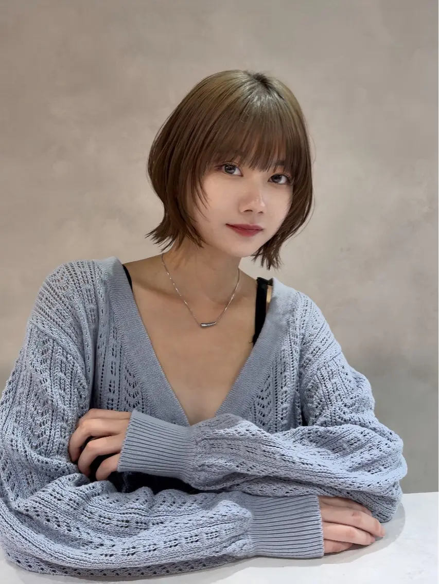 ショート ボブレイヤー ボブ レイヤーカット 🔆ハイトーン 🔆AYAKAのヘアスタイル