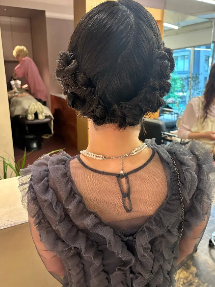 ミディアム ヘアアレンジ ヘアセット 美空🐇 レイヤー / 透明感カラー🩰のヘアスタイル