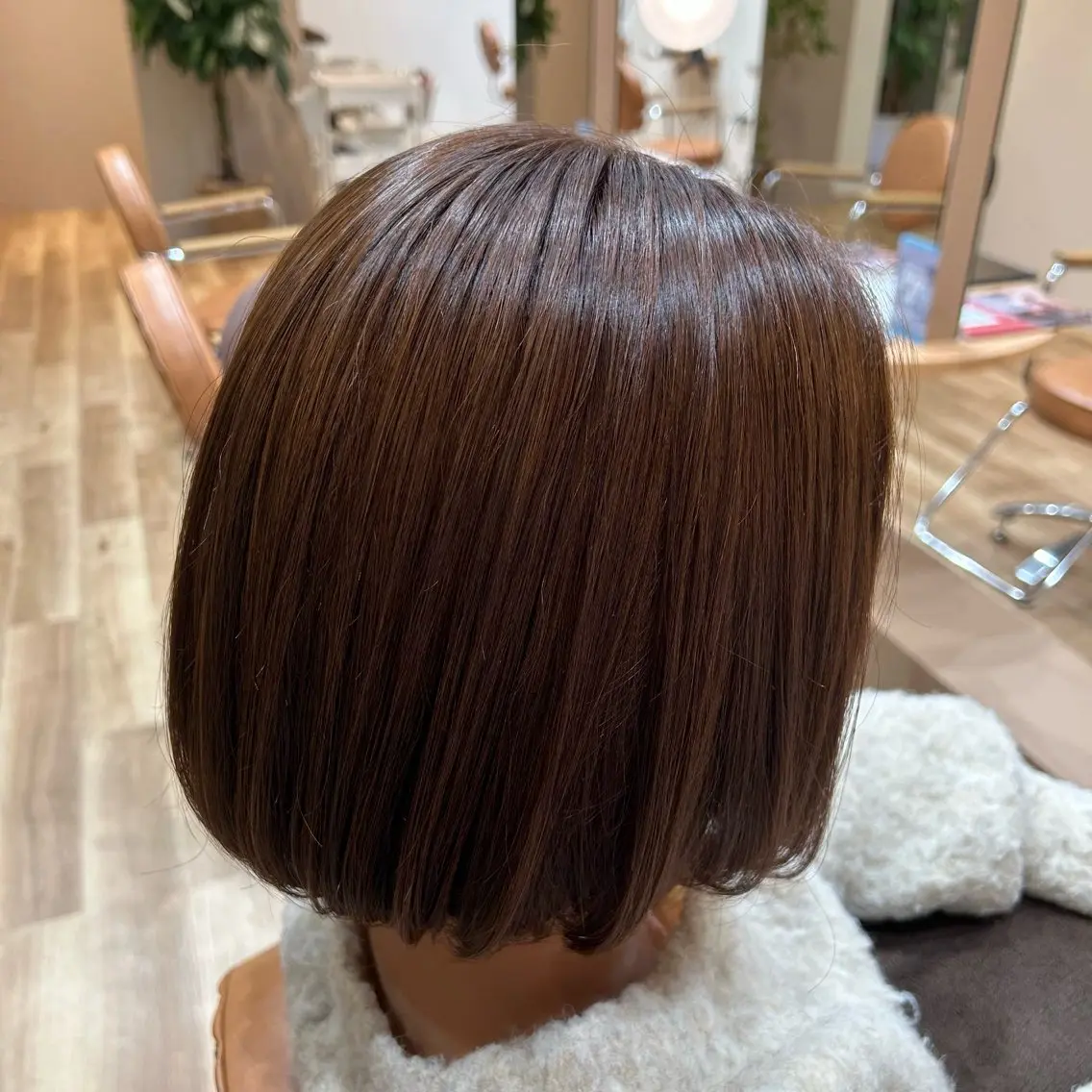 ミディアム カラー ブラウンカラー 小西 七菜子のヘアスタイル