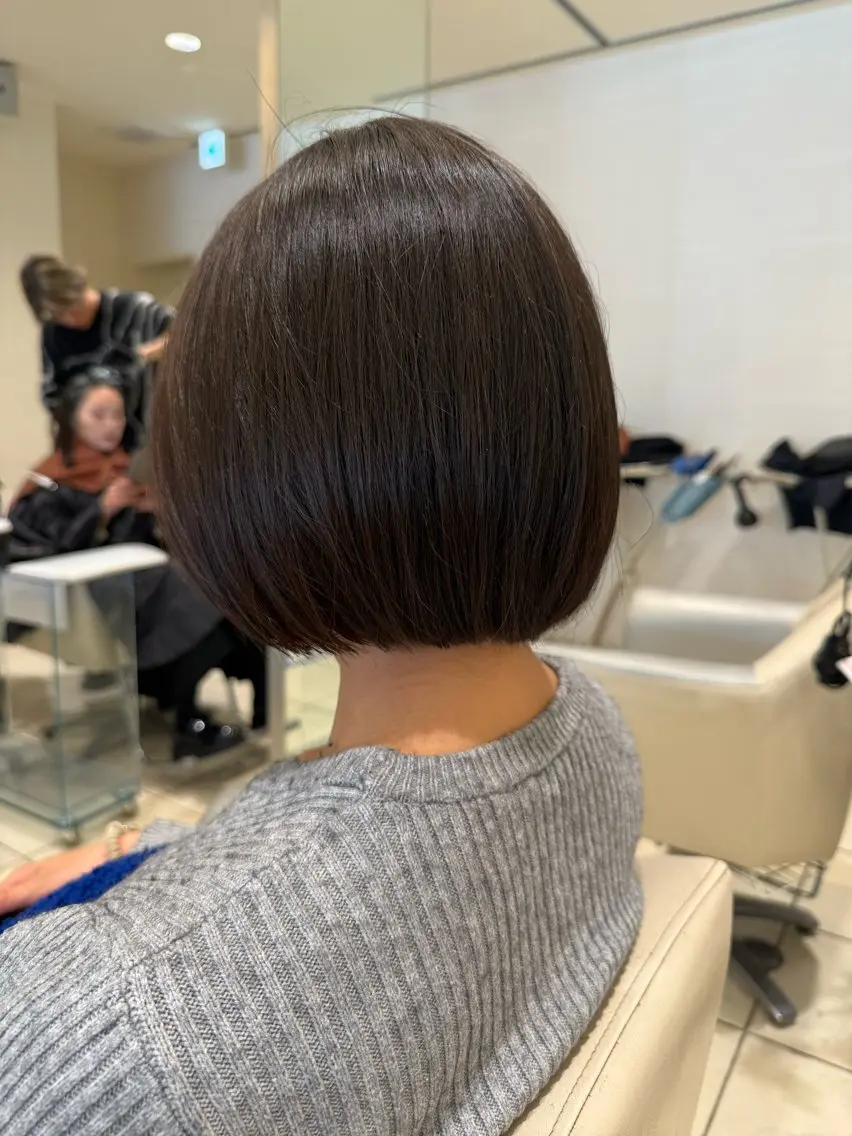 ミディアム カット 松下仁美 /切りっぱなしボブのヘアスタイル