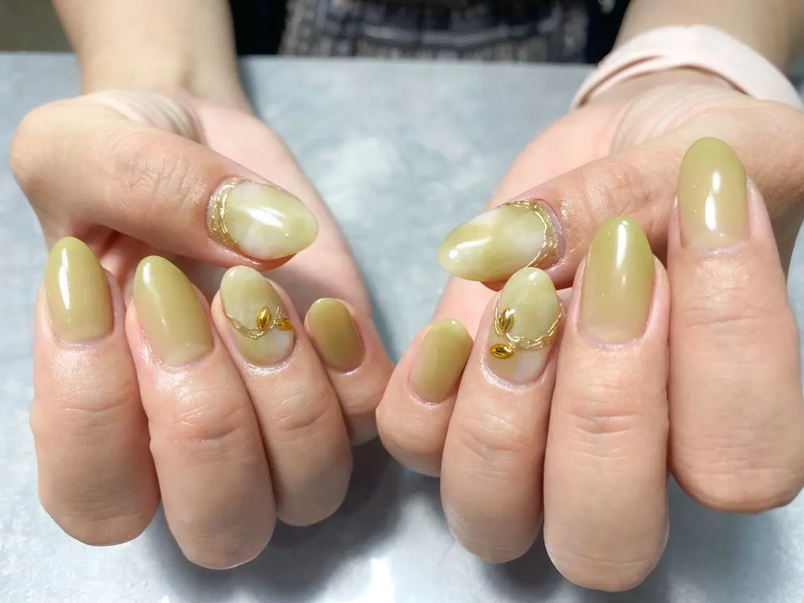 ネイル アートネイル ジェルネイル 韓国ネイル 持ち込み ニュアンスネイル ハンドネイル SALON yc.hacciのマツエク・マツパデザイン