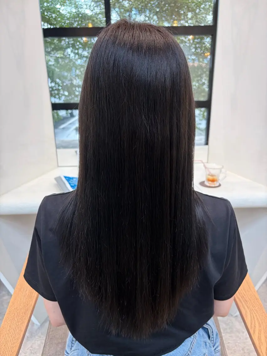 ロング カラー ヘアカラー 志村 梨帆のヘアスタイル