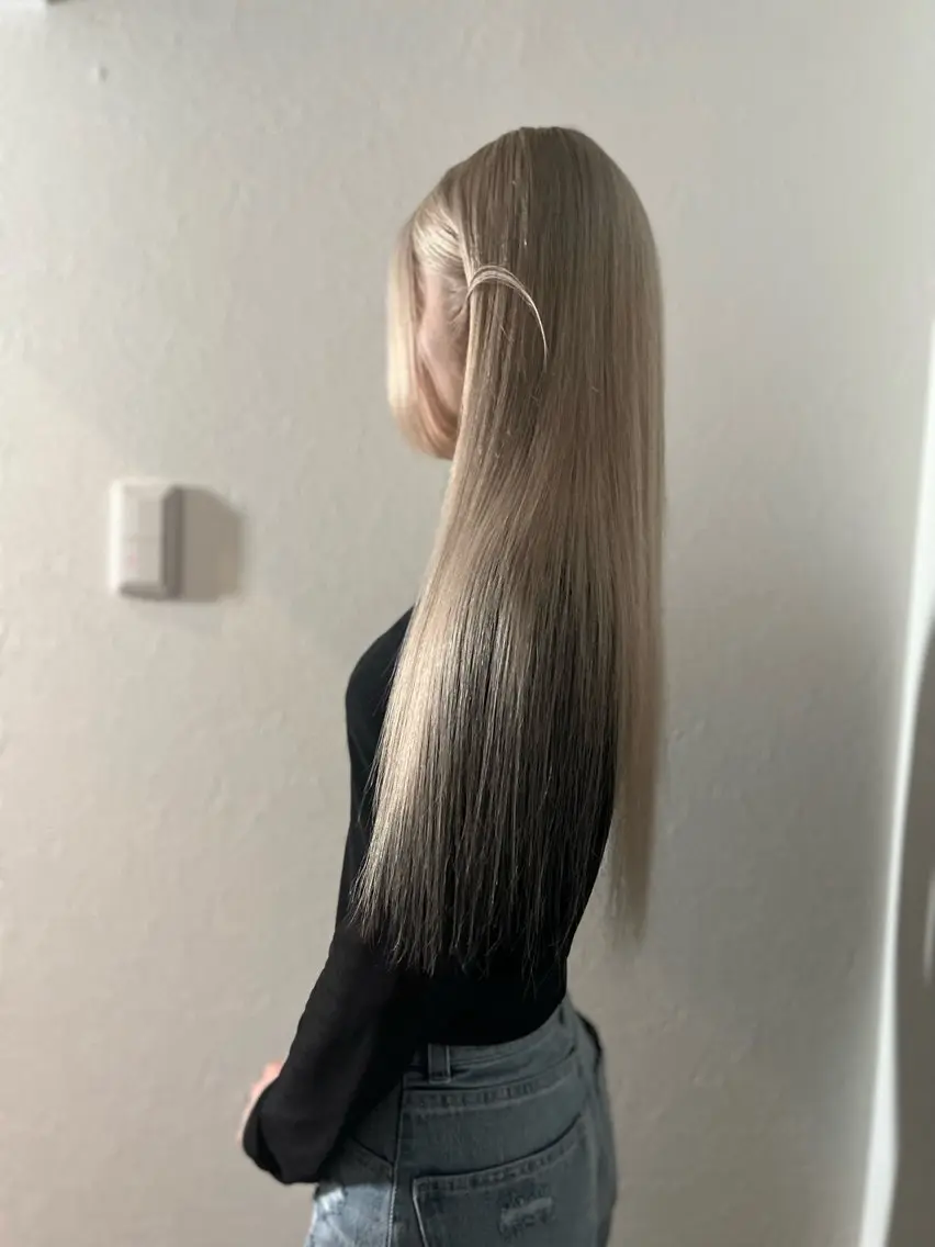 💖艶ハイトーン髪質 改善💖ケンシンのヘアスタイル